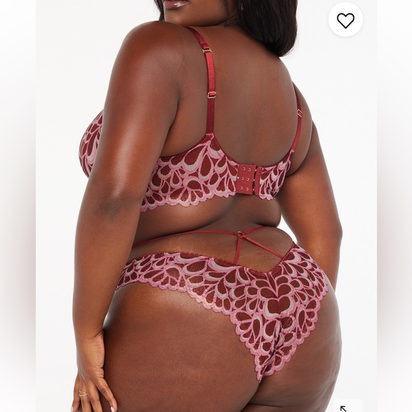 Savage X Fenty Sweet Jam Red Savage Not Sorry Ultra Lace Bra & Brazilian Panty - Picture 6 of 16